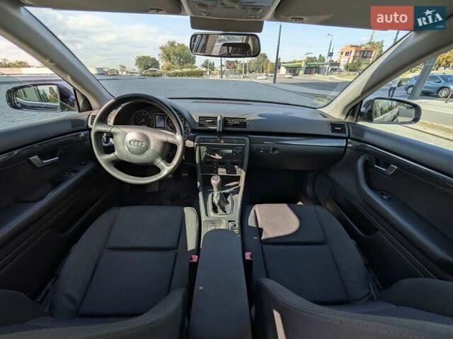 Синій Ауді А4, об'ємом двигуна 1.6 л та пробігом 189 тис. км за 5200 $, фото 6 на Automoto.ua