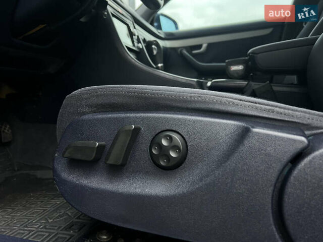 Ауди А4 2002 в Тернополе на Automoto.ua Синий Ауди А4, объемом двигателя 1.78 л и пробегом 296 тыс. км за 4850 $, фото 26 на Automoto.ua