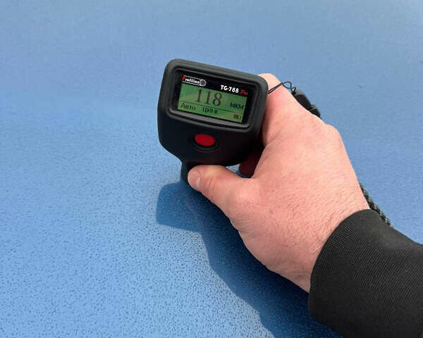 Синій Ауді А4, об'ємом двигуна 2 л та пробігом 205 тис. км за 4550 $, фото 92 на Automoto.ua