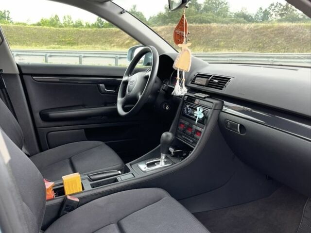 Синий Ауди А4, объемом двигателя 1.8 л и пробегом 265 тыс. км за 5500 $, фото 2 на Automoto.ua