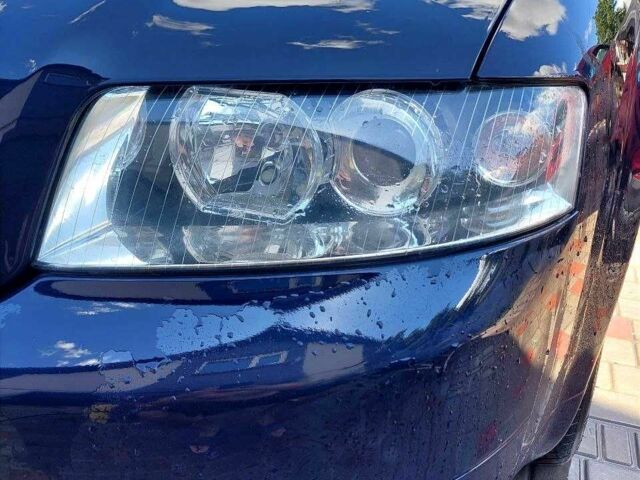 Синий Ауди А4, объемом двигателя 1.6 л и пробегом 206 тыс. км за 5700 $, фото 13 на Automoto.ua