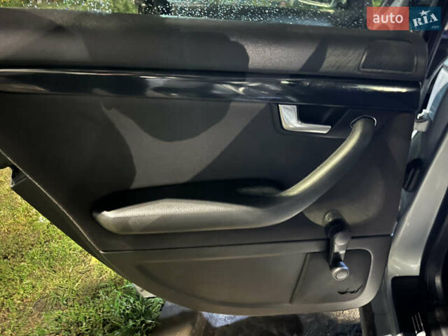 Синий Ауди А4, объемом двигателя 2 л и пробегом 257 тыс. км за 4599 $, фото 5 на Automoto.ua