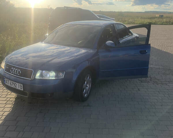 Синий Ауди А4, объемом двигателя 1.6 л и пробегом 308 тыс. км за 4900 $, фото 7 на Automoto.ua
