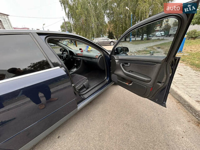 Синий Ауди А4, объемом двигателя 1.98 л и пробегом 254 тыс. км за 5750 $, фото 21 на Automoto.ua