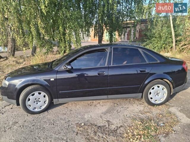 Синий Ауди А4, объемом двигателя 1.98 л и пробегом 386 тыс. км за 4950 $, фото 5 на Automoto.ua
