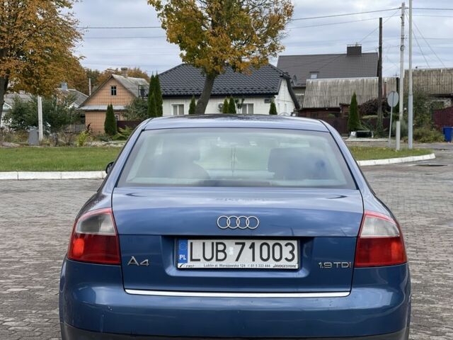 Синий Ауди А4, объемом двигателя 1.9 л и пробегом 300 тыс. км за 2200 $, фото 3 на Automoto.ua