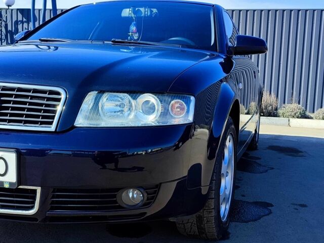 Синий Ауди А4, объемом двигателя 1.6 л и пробегом 206 тыс. км за 5700 $, фото 12 на Automoto.ua