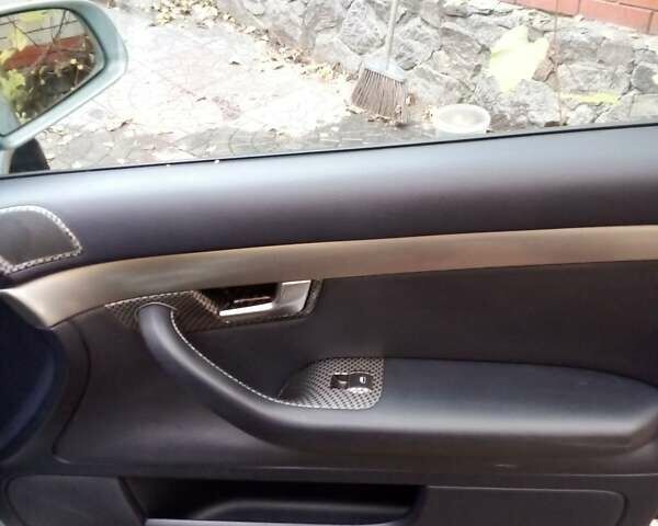 Синий Ауди А4, объемом двигателя 1.78 л и пробегом 188 тыс. км за 4600 $, фото 11 на Automoto.ua