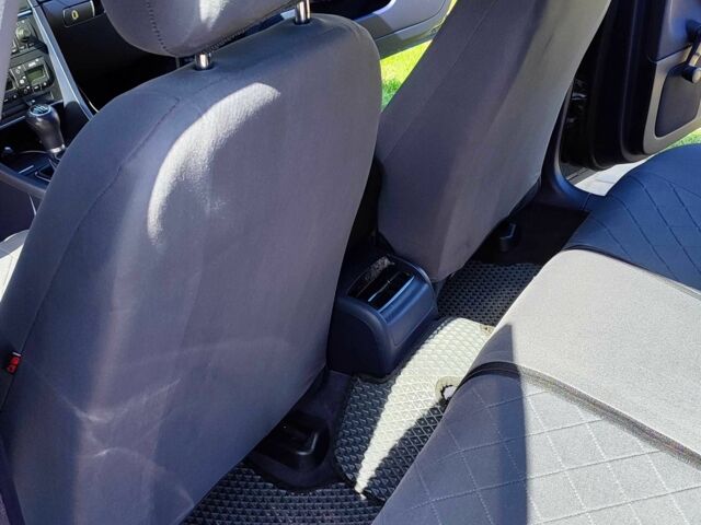 Синий Ауди А4, объемом двигателя 1.6 л и пробегом 206 тыс. км за 5700 $, фото 9 на Automoto.ua