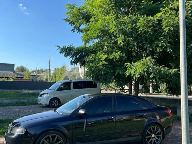 Синій Ауді А4, об'ємом двигуна 2.5 л та пробігом 250 тис. км за 3709 $, фото 2 на Automoto.ua