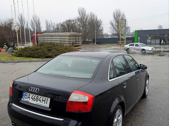 Синий Ауди А4, объемом двигателя 1.6 л и пробегом 241 тыс. км за 5000 $, фото 5 на Automoto.ua