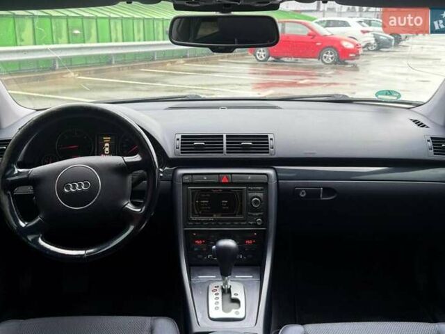 Синій Ауді А4, об'ємом двигуна 2.5 л та пробігом 336 тис. км за 6190 $, фото 12 на Automoto.ua