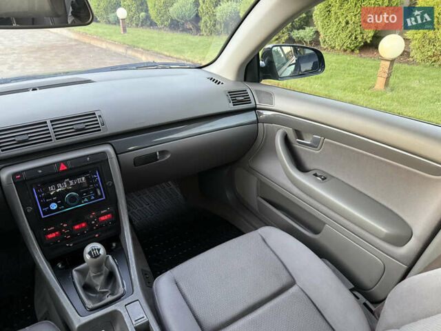 Синій Ауді А4, об'ємом двигуна 2 л та пробігом 188 тис. км за 5350 $, фото 36 на Automoto.ua