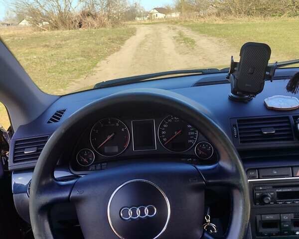 Синий Ауди А4, объемом двигателя 1.6 л и пробегом 221 тыс. км за 4800 $, фото 6 на Automoto.ua