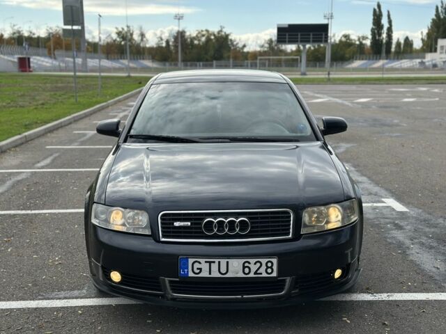 Синий Ауди А4, объемом двигателя 1.9 л и пробегом 330 тыс. км за 1999 $, фото 1 на Automoto.ua