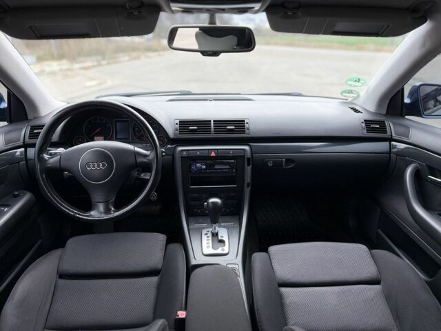 Синий Ауди А4, объемом двигателя 2 л и пробегом 213 тыс. км за 5650 $, фото 15 на Automoto.ua