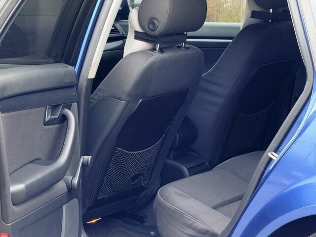 Синий Ауди А4, объемом двигателя 2 л и пробегом 213 тыс. км за 5650 $, фото 14 на Automoto.ua