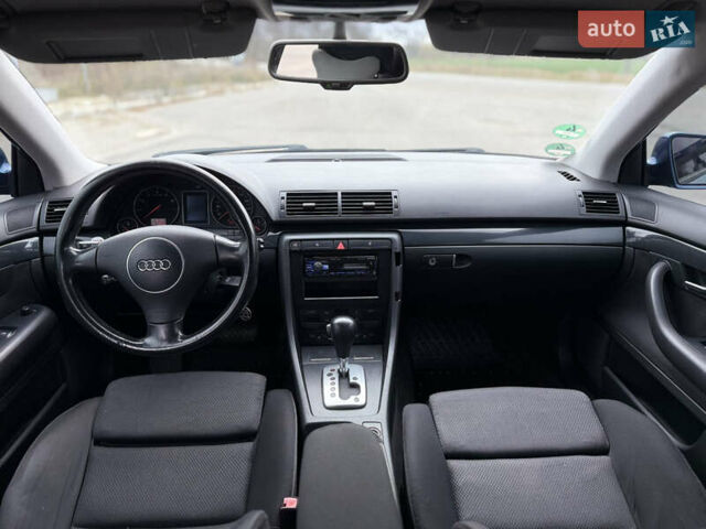 Синий Ауди А4, объемом двигателя 2 л и пробегом 213 тыс. км за 5650 $, фото 15 на Automoto.ua