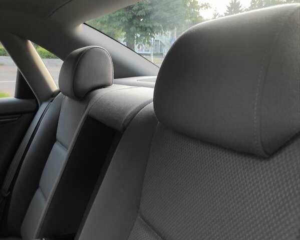 Синий Ауди А4, объемом двигателя 1.6 л и пробегом 181 тыс. км за 6250 $, фото 81 на Automoto.ua