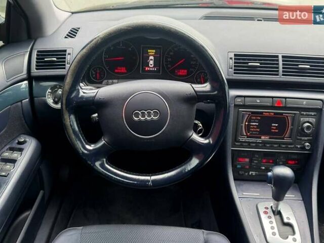 Синій Ауді А4, об'ємом двигуна 2.5 л та пробігом 336 тис. км за 6190 $, фото 13 на Automoto.ua