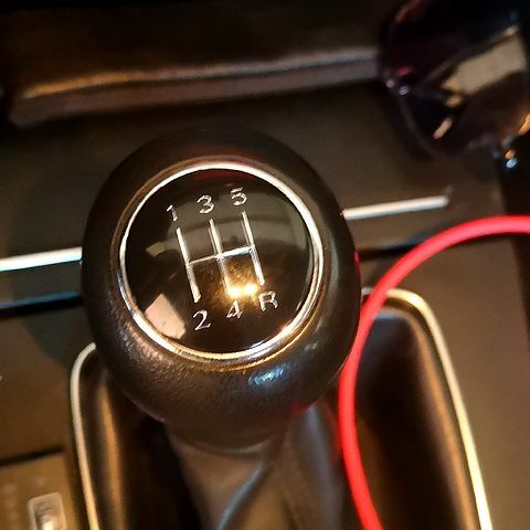 Синий Ауди А4, объемом двигателя 2 л и пробегом 258 тыс. км за 5500 $, фото 4 на Automoto.ua