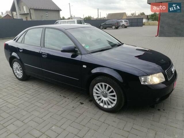 Синій Ауді А4, об'ємом двигуна 1.6 л та пробігом 205 тис. км за 5700 $, фото 12 на Automoto.ua