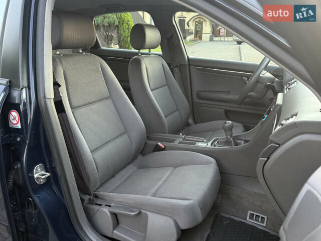 Синій Ауді А4, об'ємом двигуна 2 л та пробігом 188 тис. км за 5350 $, фото 25 на Automoto.ua