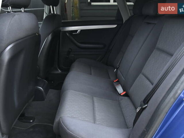 Синій Ауді А4, об'ємом двигуна 1.6 л та пробігом 246 тис. км за 6500 $, фото 22 на Automoto.ua