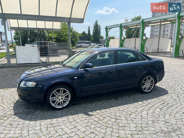 Синий Ауди А4, объемом двигателя 1.6 л и пробегом 300 тыс. км за 3999 $, фото 2 на Automoto.ua