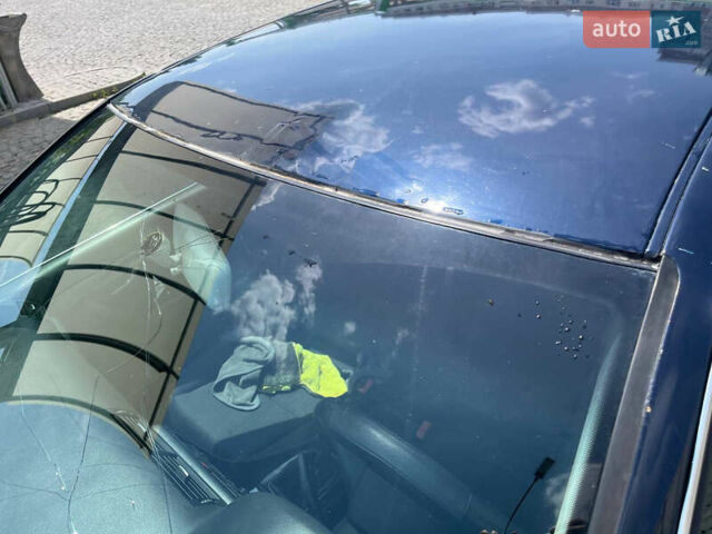 Синий Ауди А4, объемом двигателя 1.6 л и пробегом 300 тыс. км за 3999 $, фото 11 на Automoto.ua