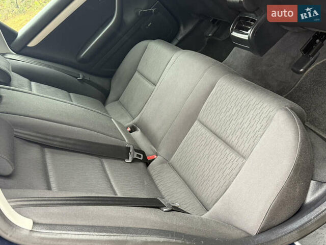 Синий Ауди А4, объемом двигателя 2 л и пробегом 181 тыс. км за 7300 $, фото 46 на Automoto.ua