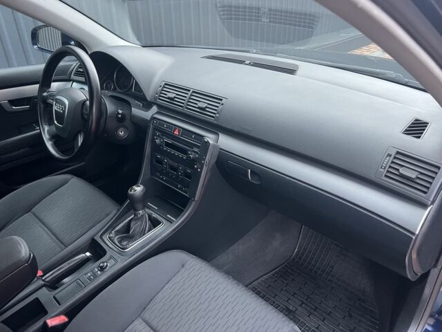 Синій Ауді А4, об'ємом двигуна 2 л та пробігом 274 тис. км за 6500 $, фото 14 на Automoto.ua