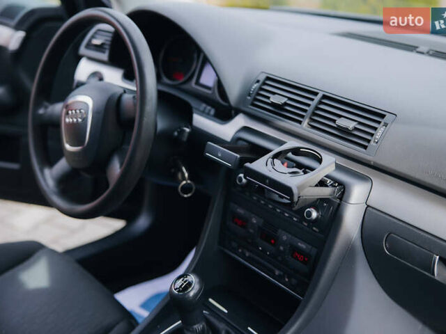 Синий Ауди А4, объемом двигателя 1.6 л и пробегом 179 тыс. км за 7300 $, фото 36 на Automoto.ua