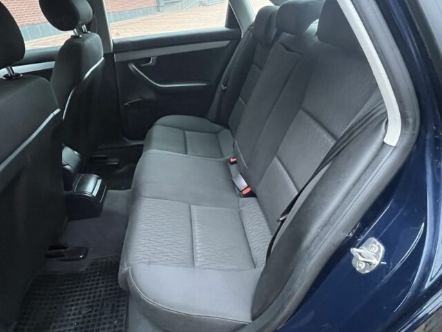 Синій Ауді А4, об'ємом двигуна 2 л та пробігом 274 тис. км за 6500 $, фото 16 на Automoto.ua