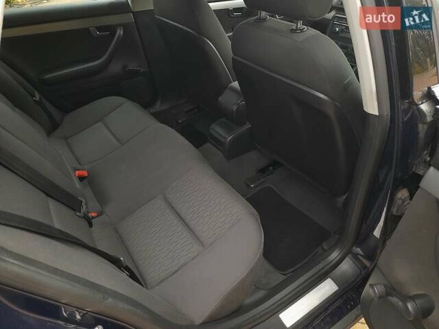 Ауді А4 2006 у Жовкві на Automoto.ua Синій Ауді А4, об'ємом двигуна 1.6 л та пробігом 190 тис. км за 5650 $, фото 35 на Automoto.ua