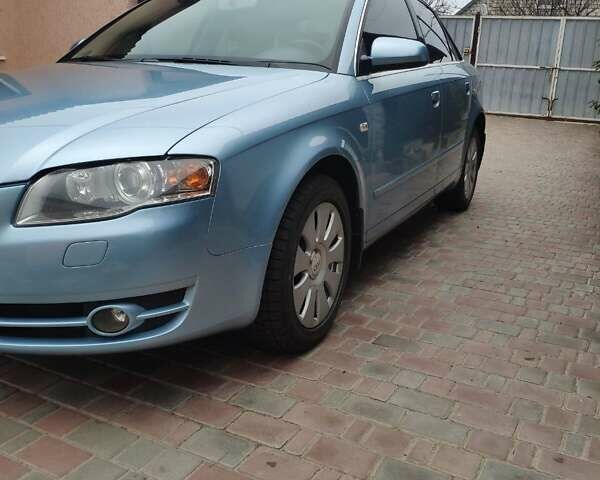 Синий Ауди А4, объемом двигателя 1.8 л и пробегом 260 тыс. км за 8500 $, фото 3 на Automoto.ua
