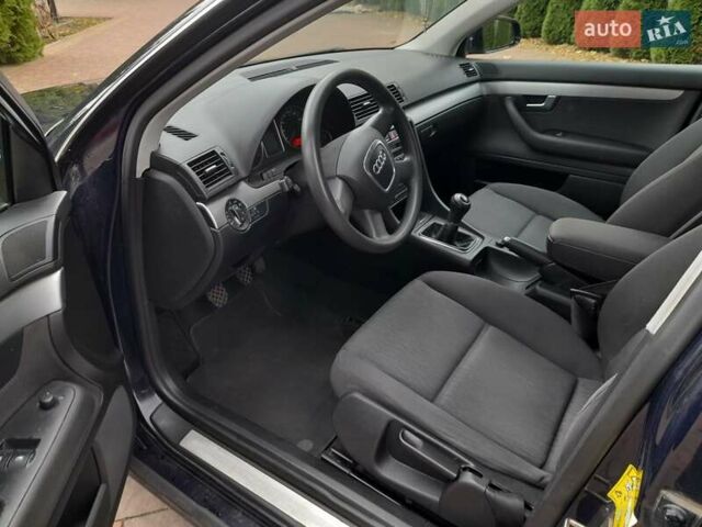 Ауді А4 2006 у Жовкві на Automoto.ua Синій Ауді А4, об'ємом двигуна 1.6 л та пробігом 190 тис. км за 5650 $, фото 24 на Automoto.ua