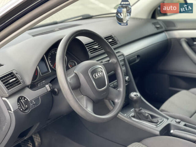 Синий Ауди А4, объемом двигателя 1.6 л и пробегом 231 тыс. км за 6250 $, фото 15 на Automoto.ua