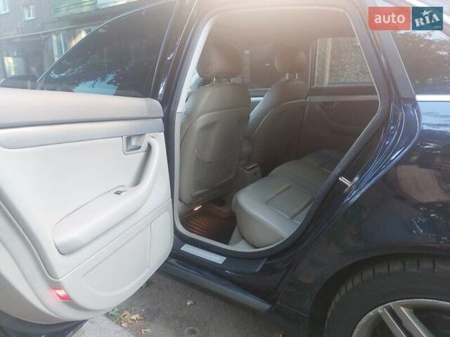 Синій Ауді А4, об'ємом двигуна 2.01 л та пробігом 365 тис. км за 6550 $, фото 20 на Automoto.ua