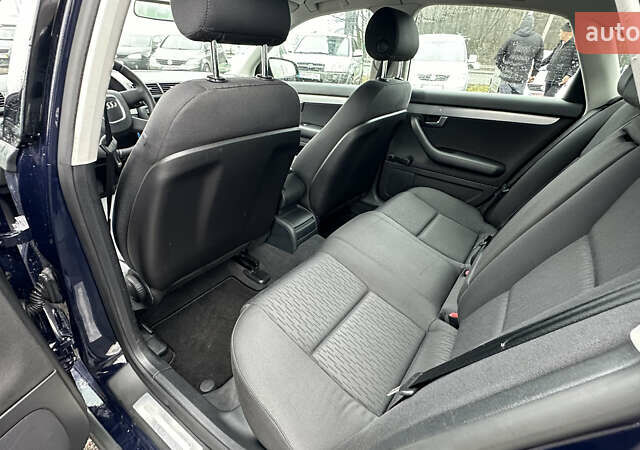 Синий Ауди А4, объемом двигателя 1.6 л и пробегом 193 тыс. км за 7800 $, фото 22 на Automoto.ua