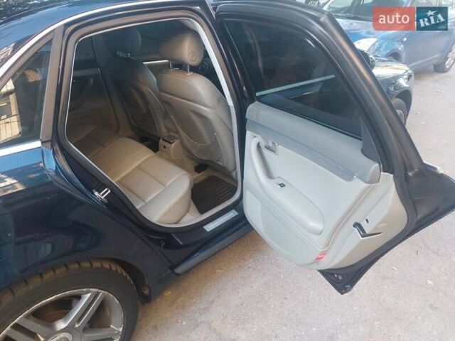 Синій Ауді А4, об'ємом двигуна 2.01 л та пробігом 365 тис. км за 6550 $, фото 14 на Automoto.ua
