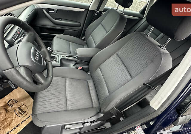 Синий Ауди А4, объемом двигателя 1.6 л и пробегом 193 тыс. км за 7800 $, фото 20 на Automoto.ua