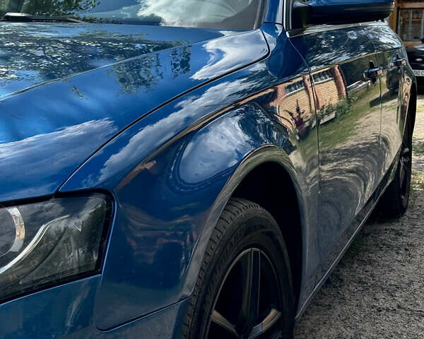 Синий Ауди А4, объемом двигателя 1.8 л и пробегом 294 тыс. км за 8331 $, фото 2 на Automoto.ua