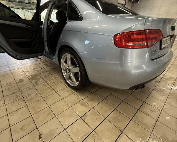 Синий Ауди А4, объемом двигателя 1.8 л и пробегом 330 тыс. км за 8500 $, фото 8 на Automoto.ua