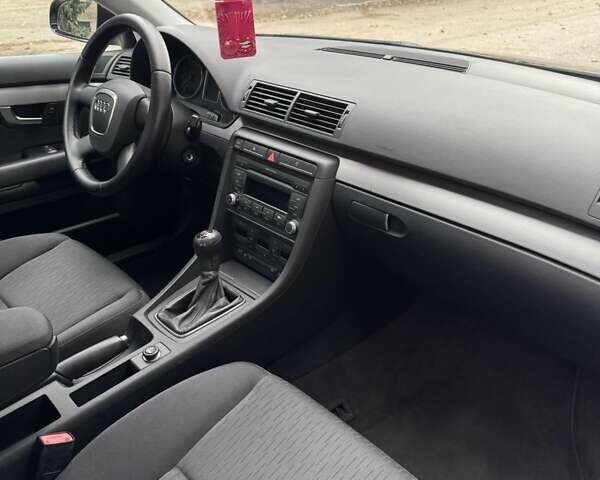 Синий Ауди А4, объемом двигателя 1.6 л и пробегом 176 тыс. км за 7200 $, фото 8 на Automoto.ua