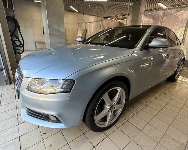 Синий Ауди А4, объемом двигателя 1.8 л и пробегом 330 тыс. км за 8500 $, фото 9 на Automoto.ua