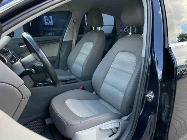 Синий Ауди А4, объемом двигателя 1.8 л и пробегом 259 тыс. км за 8555 $, фото 8 на Automoto.ua