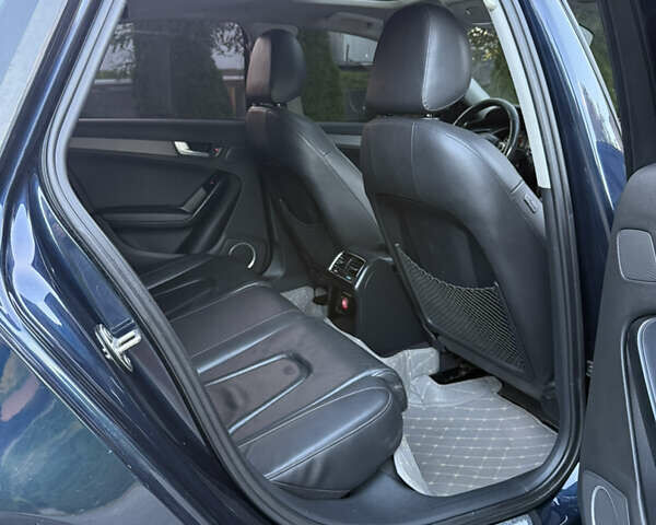 Синій Ауді А4, об'ємом двигуна 2 л та пробігом 360 тис. км за 8300 $, фото 30 на Automoto.ua