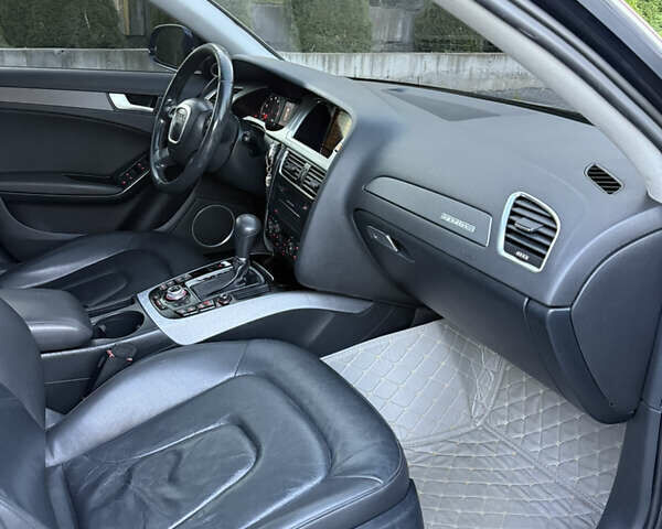 Синій Ауді А4, об'ємом двигуна 2 л та пробігом 360 тис. км за 8300 $, фото 24 на Automoto.ua