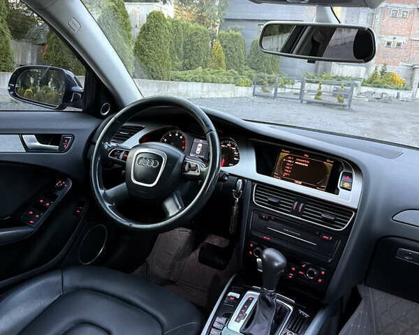 Синій Ауді А4, об'ємом двигуна 2 л та пробігом 360 тис. км за 8300 $, фото 28 на Automoto.ua